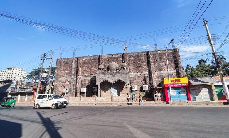 naiorpul jame mosque এর ছবি