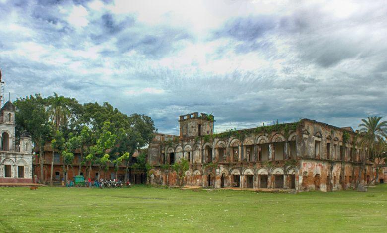 tewta jomidar bari এর ছবি