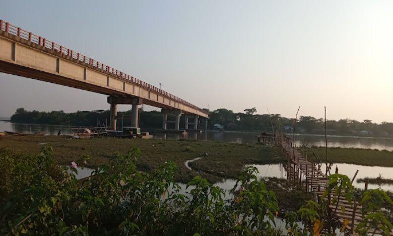 batiaghata bridge এর ছবি