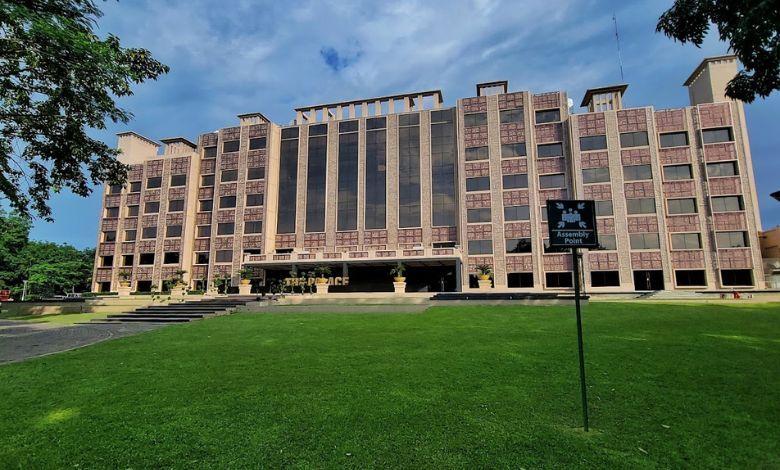 the palace luxury resort এর ছবি