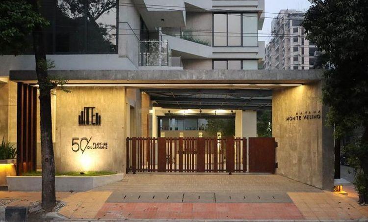 Navana Silver Gate Basabo navana silver gate Basabo