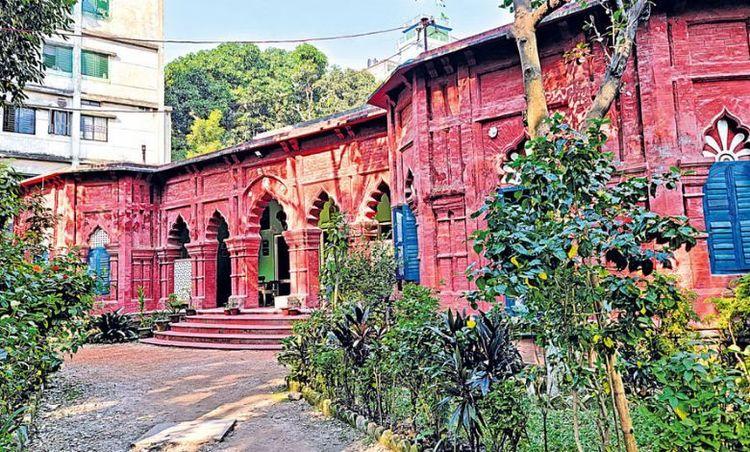 sutrapur zamindar palace এর ছবি