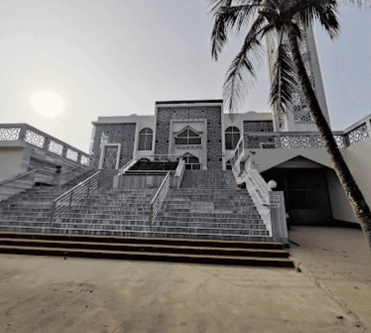 thakurgaon sadar upazila model masjid এর ছবি