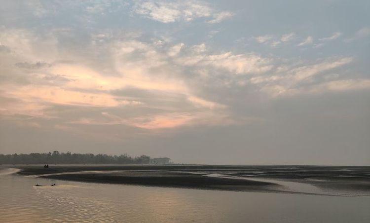 kuakata red crab island এর ছবি