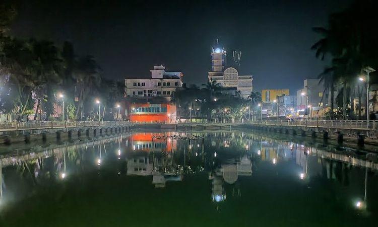 pirojpur central jame masjid এর ছবি