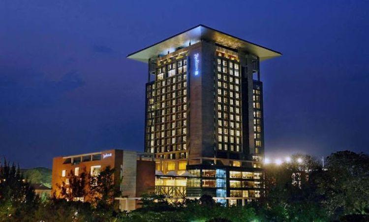 radisson blu hotel এর ছবি