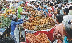 chaukbazar iftar bazaar চকবাজার